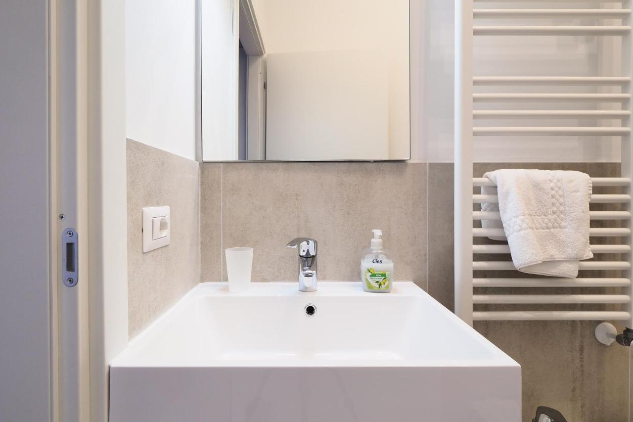 Apartamento Primopiano - Ferrante Aporti Flats *