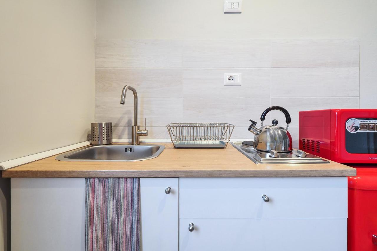 Primopiano - Ferrante Aporti Flats Apartamento *