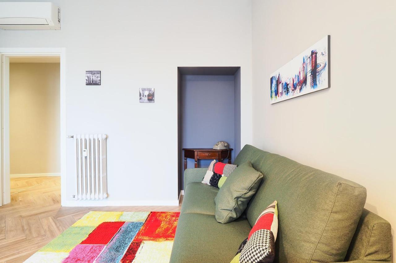 Apartamento Primopiano - Ferrante Aporti Flats Milán