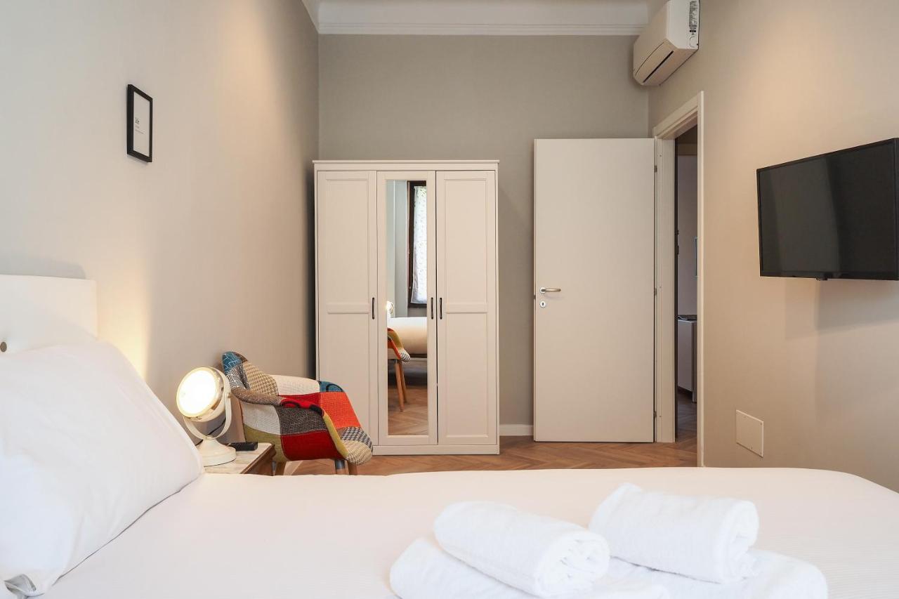 Primopiano - Ferrante Aporti Flats Apartamento *
